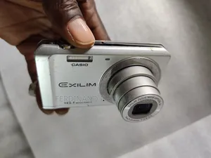 Casio Digital Photo Video Camera for Vintage Passport Snapping