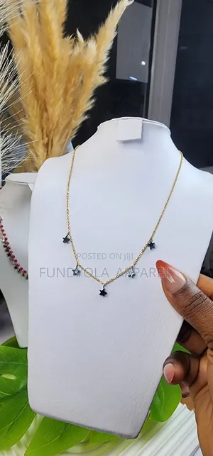 Star Charm Necklace Jewelry