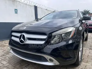 Mercedes-Benz GLA 250 2016 Black