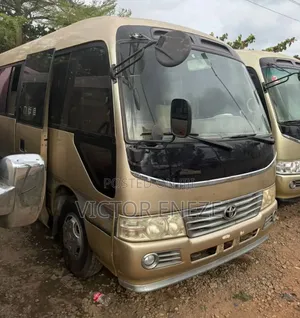 Toyota Coaster 2017 Gold