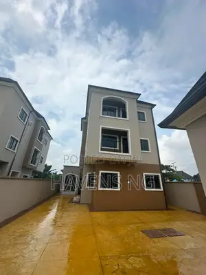 4bdrm House in Obio-Akpor for sale