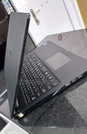 Laptop Dell Inspiron 15 3573 4GB Intel Celeron HDD 500GB