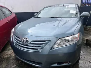 Toyota Camry LE 4dr Sedan (2.4L 4cyl 5A) 2009 Green