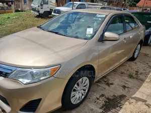 Toyota Camry 2012 Gold