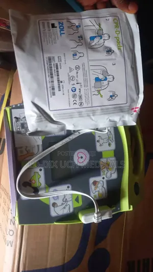Zoll Aed Plus Automatic Defibrillator