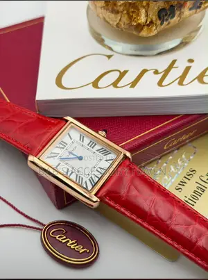 High Quality Cartier Stock Watch for Male Nd Female