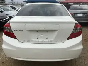 Honda Civic 1.4 5 Door 2012 White