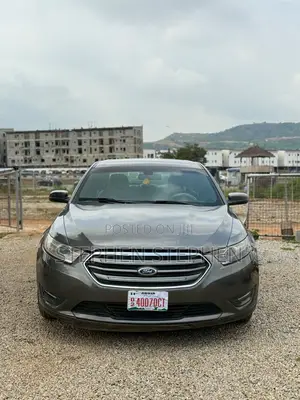 Ford Taurus SEL 2012 Gray