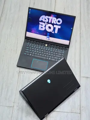 Laptop Alienware M16 R2 32GB Intel Core Ultra 7 SSD 1T