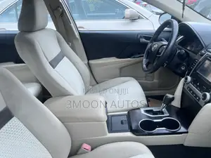 Toyota Camry LE 4dr Sedan (2.5L 4cyl 6A) 2014 Red