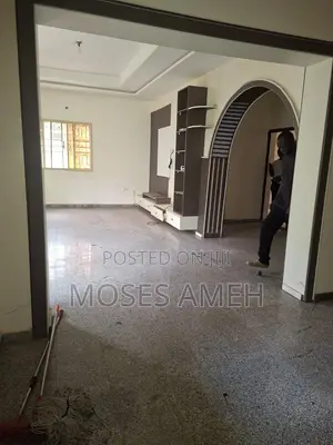 3bdrm Block of Flats in Mabushi for rent