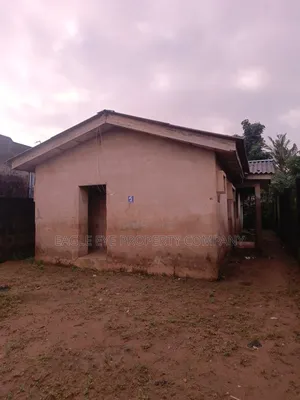 2bdrm Bungalow in Ayobo for sale