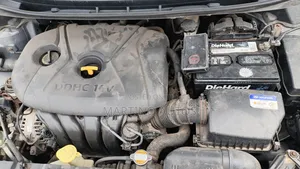 Hyundai Elantra 2012 Gray