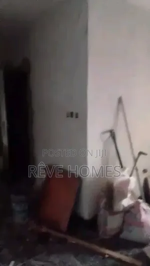 3bdrm Duplex in Anthony Village for rent