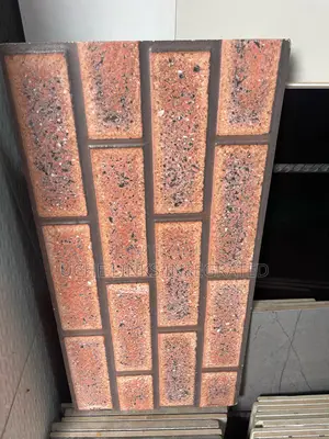 Crack Wall Tiles