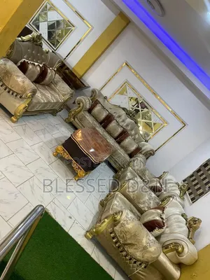 High Quality Standard Imported Royal China Chair