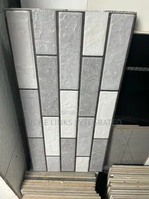 Crack Wall