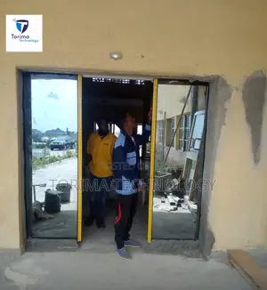 Automatic Frameless Sensor Door Installation