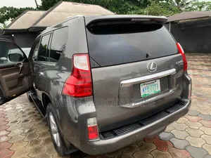 Lexus GX 2013 Gray