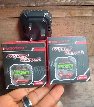 Digital Socket Tester
