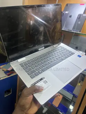 Laptop HP Envy x360 Convertible 15 es2xx 8GB Intel Core i5 SSD 256GB