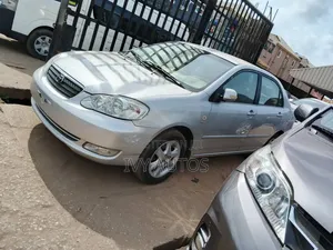 Toyota Corolla 2005 Silver