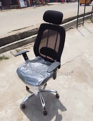 Ergonomic Swivel Chair