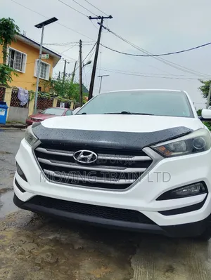 Hyundai Tucson 2017 White