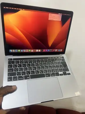 Laptop Apple MacBook Pro 2020 8GB Intel Core i5 SSD 512GB