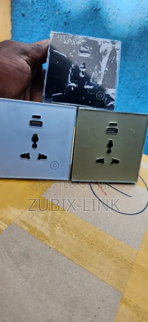 Wifi Smart Wall Socket Universal
