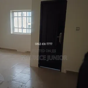 25sqmeters Shop/Office for Rent