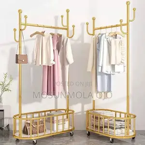 Luxury Cloth Hanger With Lower Storage Basket -100cm
