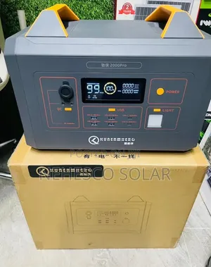 2200w Solar Generator With 2kwh Inbuilt Lithium Battery