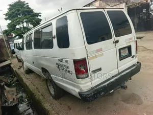 Ford E350 2007 White