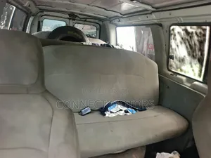 Ford E350 2007 White