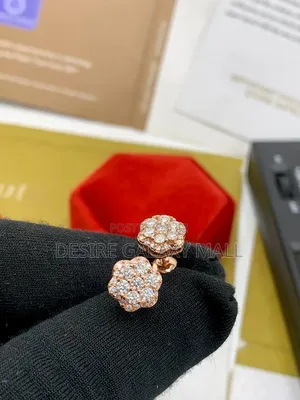 VVS Moissanite Diamond Unisex Earring  