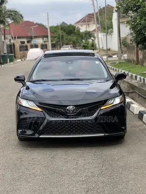 Toyota Camry XSE (2.5L 4cyl 8A) 2019 Black