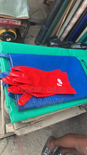 Hand Gloves