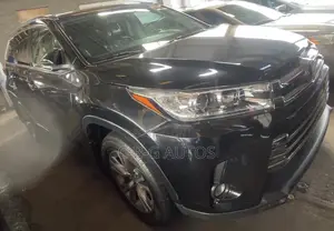 Toyota Highlander XLE 4dr SUV AWD (3.5L 6cyl 6A) 2015 Black