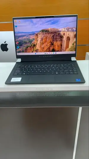 Laptop Dell Allenware M15 R5 16GB Intel Core i7 SSD 512GB