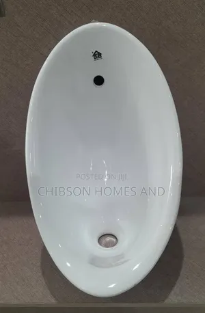 Sweethome Ceramic Wall-Mounted Urinal