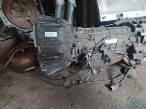 Land Rover Discovery 2 Complete Gear Box 2000/2004