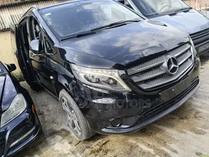 Mercedes-Benz Vito 2018 Black