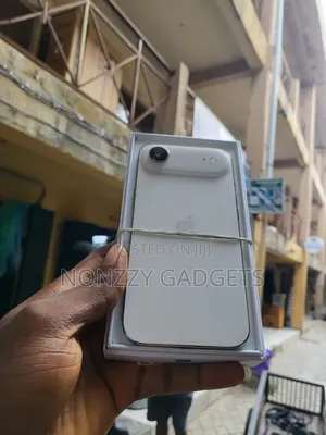 New Apple iPhone Air 256 GB White