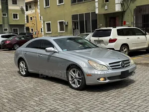 Mercedes-Benz CLS 2009 Silver