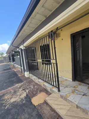2bdrm Bungalow in Briansbrain, Benin City for rent