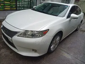 Lexus ES 2014 White