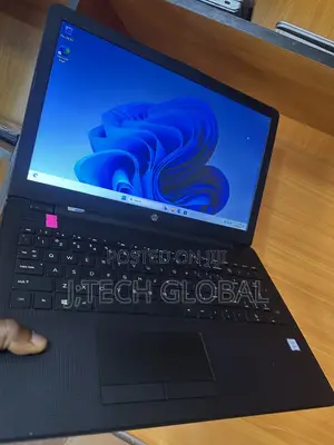 Laptop HP 250 G6 4GB Intel Core i3 HDD 1T