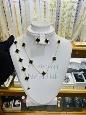 Vca Gold Plated Set