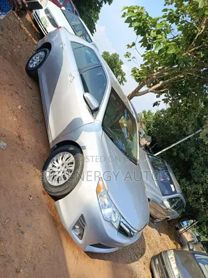 Toyota Camry LE 4dr Sedan (2.5L 4cyl 6A) 2014 Silver